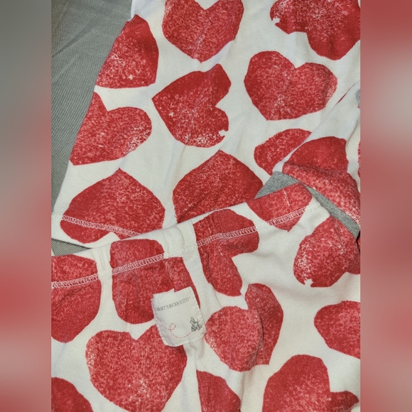 Burts Bees Valentines pajamas - Picture 2 of 2